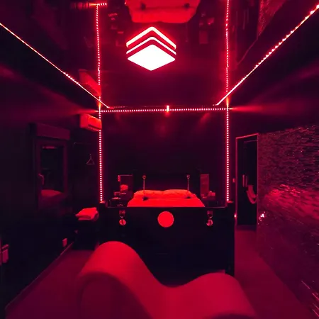 Apartment Red Hot Room